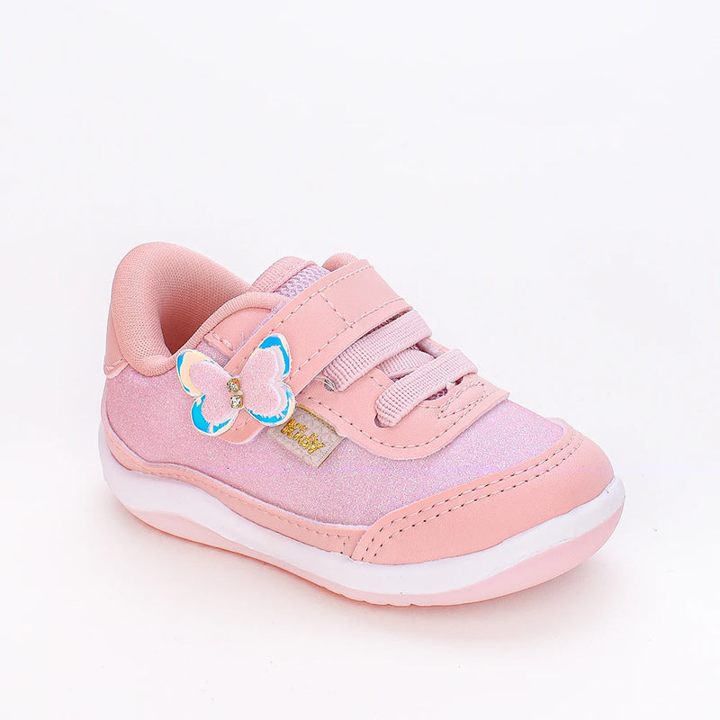Tênis Infantil Rosa com Borboleta – Charme e Conforto para os Primeiros Passos