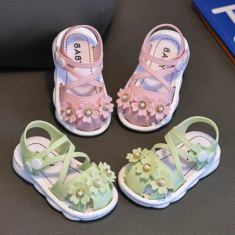 Sandália Infantil Flor com Pérolas